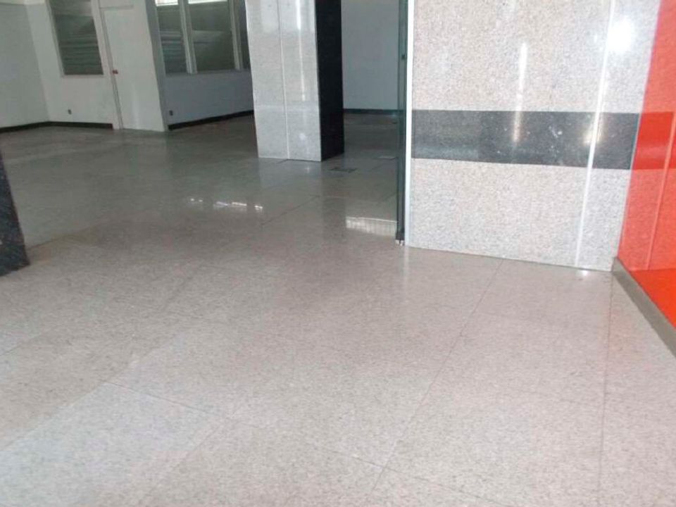 Propiedad comercial en Cortegaca, Aveiro - foto 3