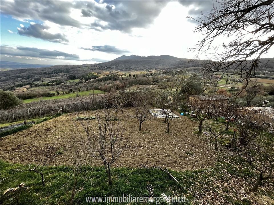 Helårsgrund i Sarteano, Siena - foto 1