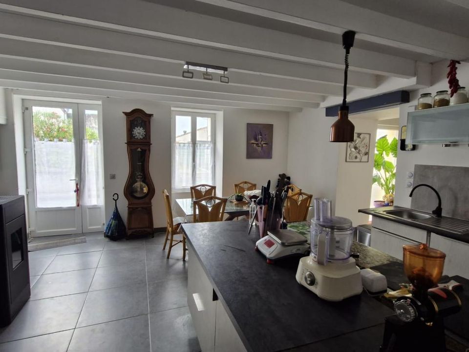 Villa i Mortagne-sur-Gironde, Charente-Maritime - foto 5
