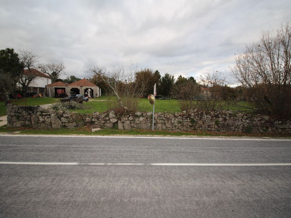 Helårsgrund i Satao, Viseu - foto 3