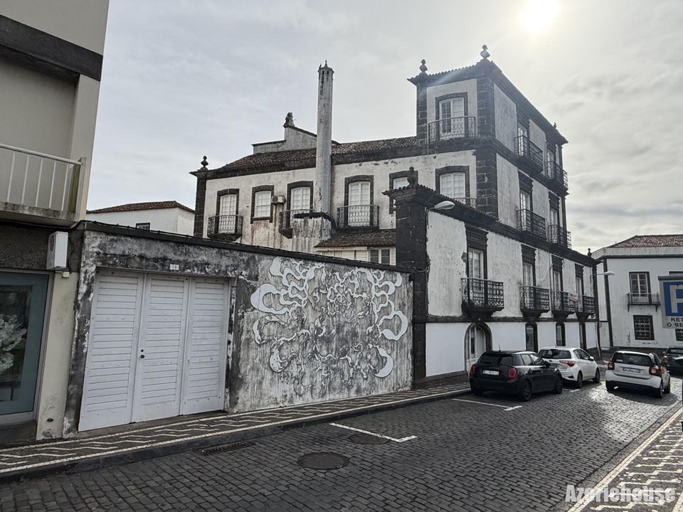Erhvervsejendom i Ponta Delgada, Sao Miguel - foto 1