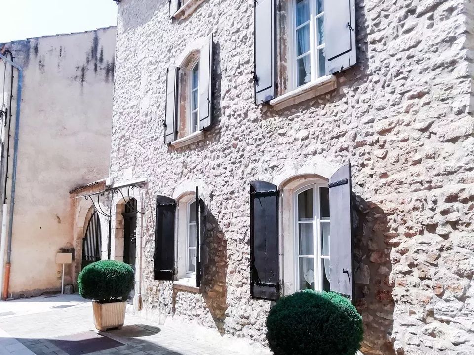 Herregård i Saint-Christol, Vaucluse - bilde 2