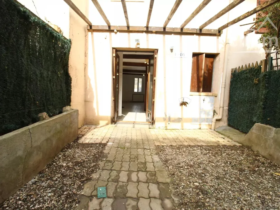 Herregård i Espéraza, Aude - bilde 1
