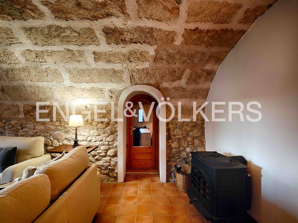 Landsbyhus i Cabanelles, Gerona - bilde 2