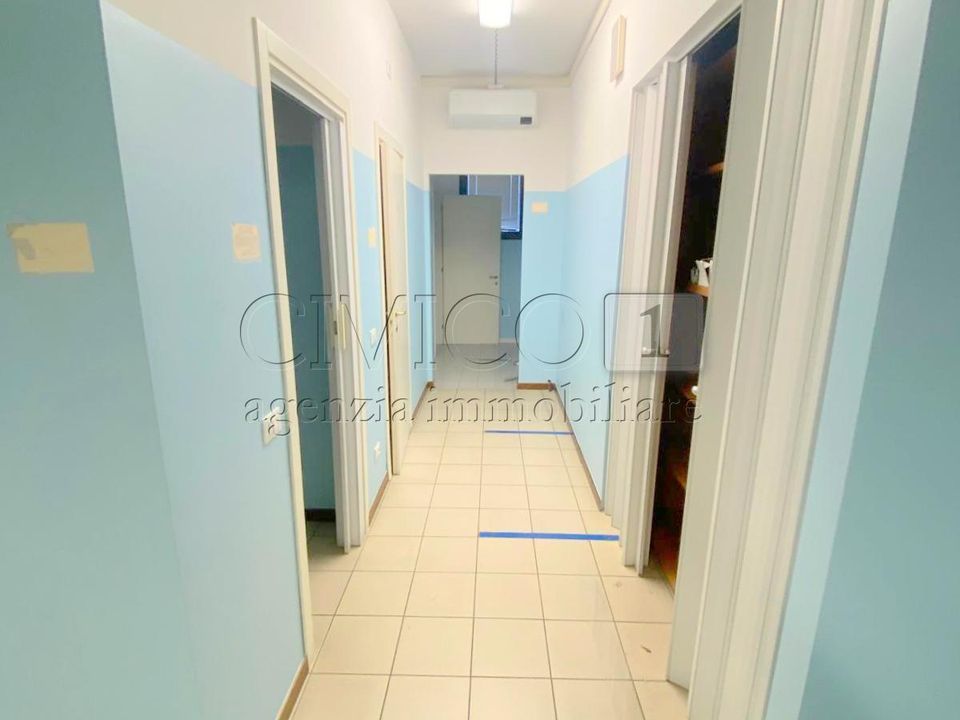 Erhvervsejendom i Torri di Quartesolo, Vicenza - foto 2