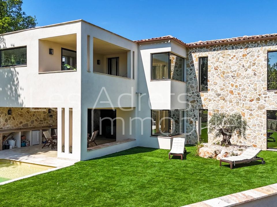 Villa i Les Adrets-de-l'Esterel, Var - foto 1