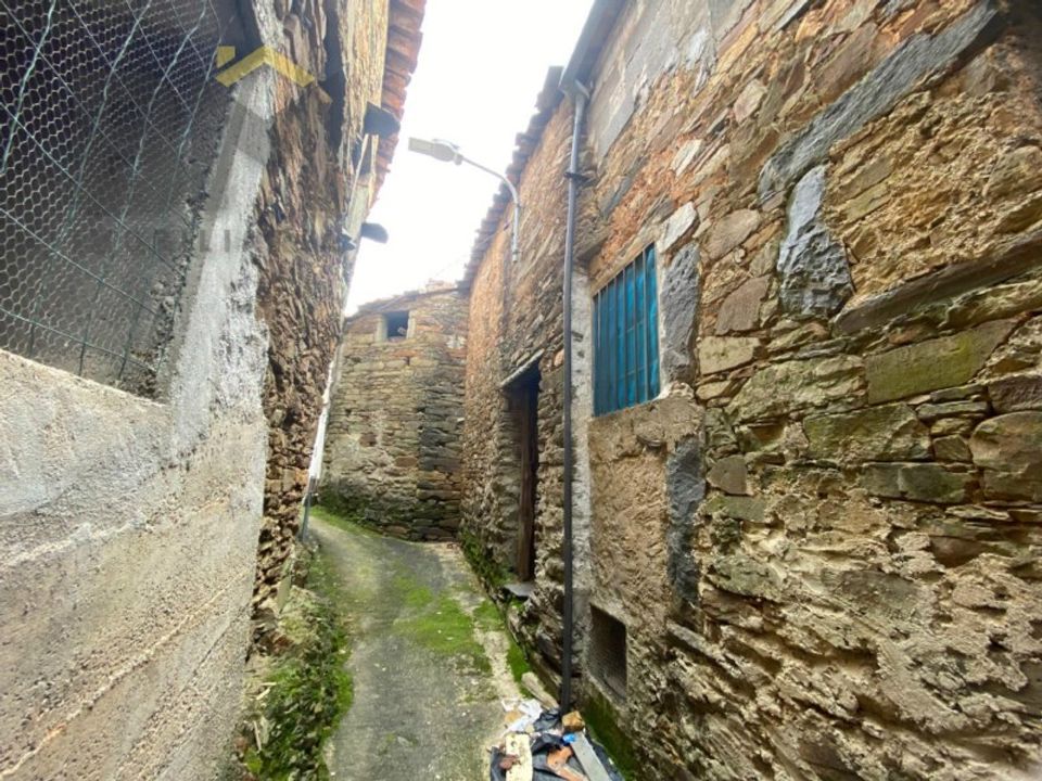 Villa i Sobreira Formosa e Alvito da Beira, Castelo Branco - foto 1