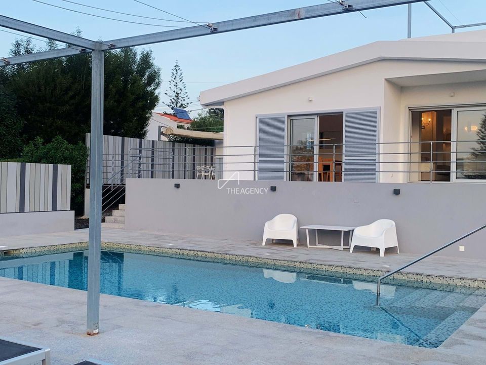 Villa i Quarteira, Faro - foto 1