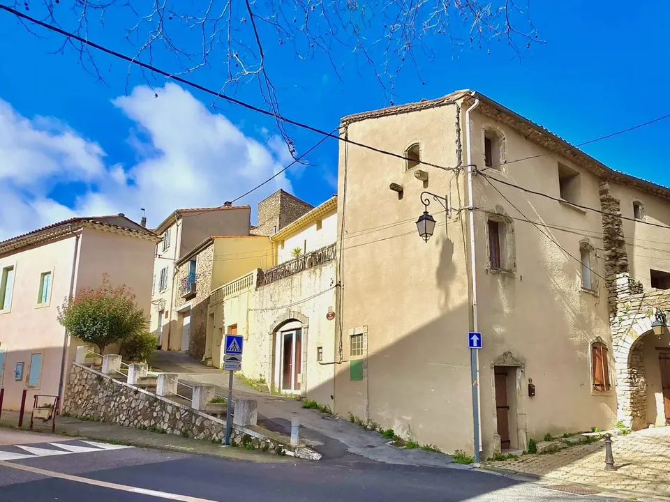 Herregård i Faugeres, Herault - bilde 3