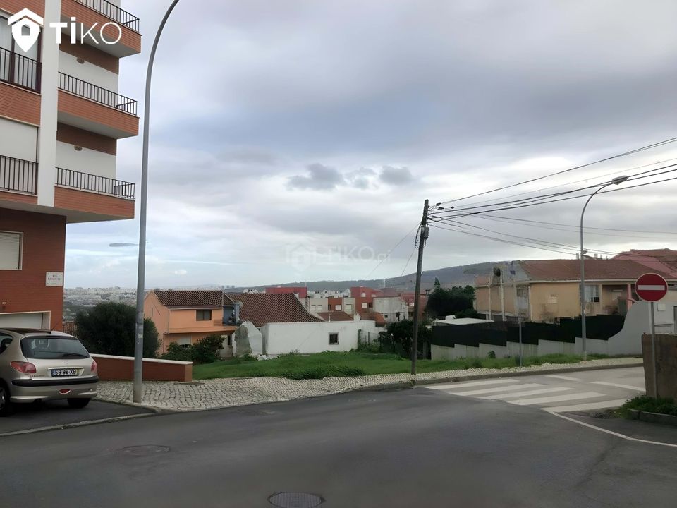 Helårsgrund i Amadora, Lisbon - foto 3