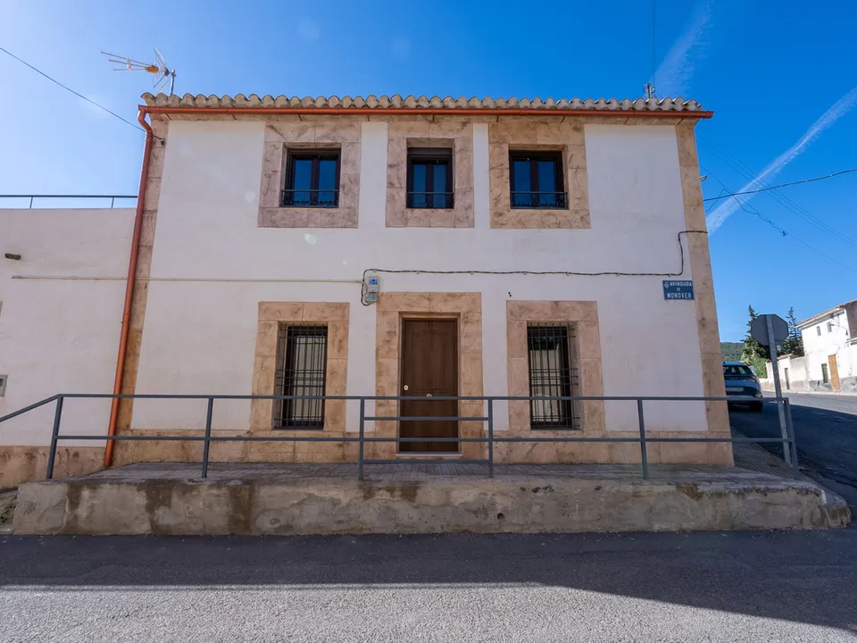 Dorpshuis in Chinorlet, Alicante - foto 1