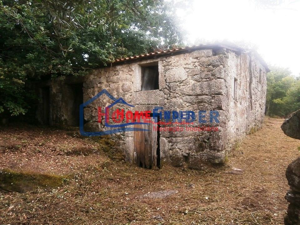 Helårsgrund i Povoa de Lanhoso, Braga - foto 2