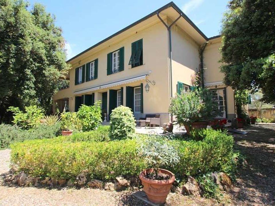 Villa i Livorno, Livorno - foto 1