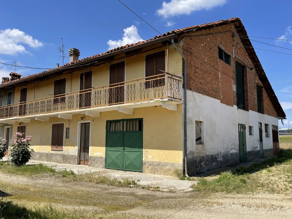 Villa i Baldissero d'Alba, Cuneo - foto 1