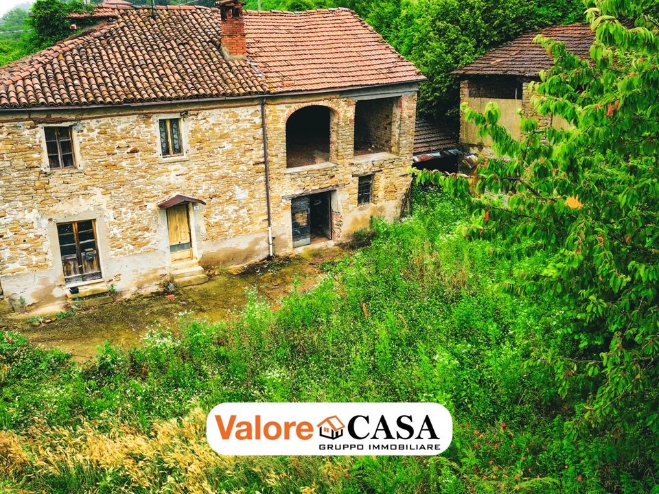 Landejendom i Castino, Cuneo - foto 1