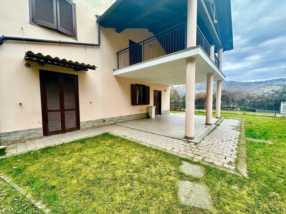 Villa i Baldissero d'Alba, Cuneo - foto 1