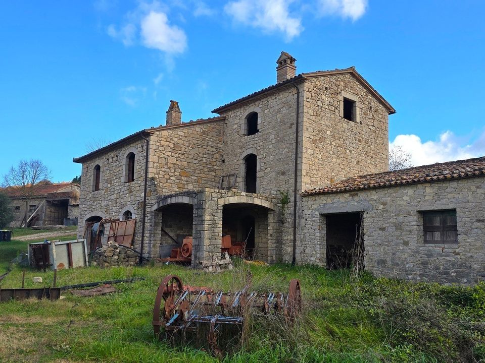 Erhvervsejendom i Baschi, Terni - foto 5