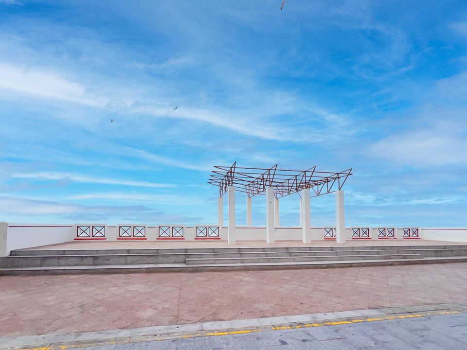 Erhvervsejendom i Cadiz, Cadiz - foto 4