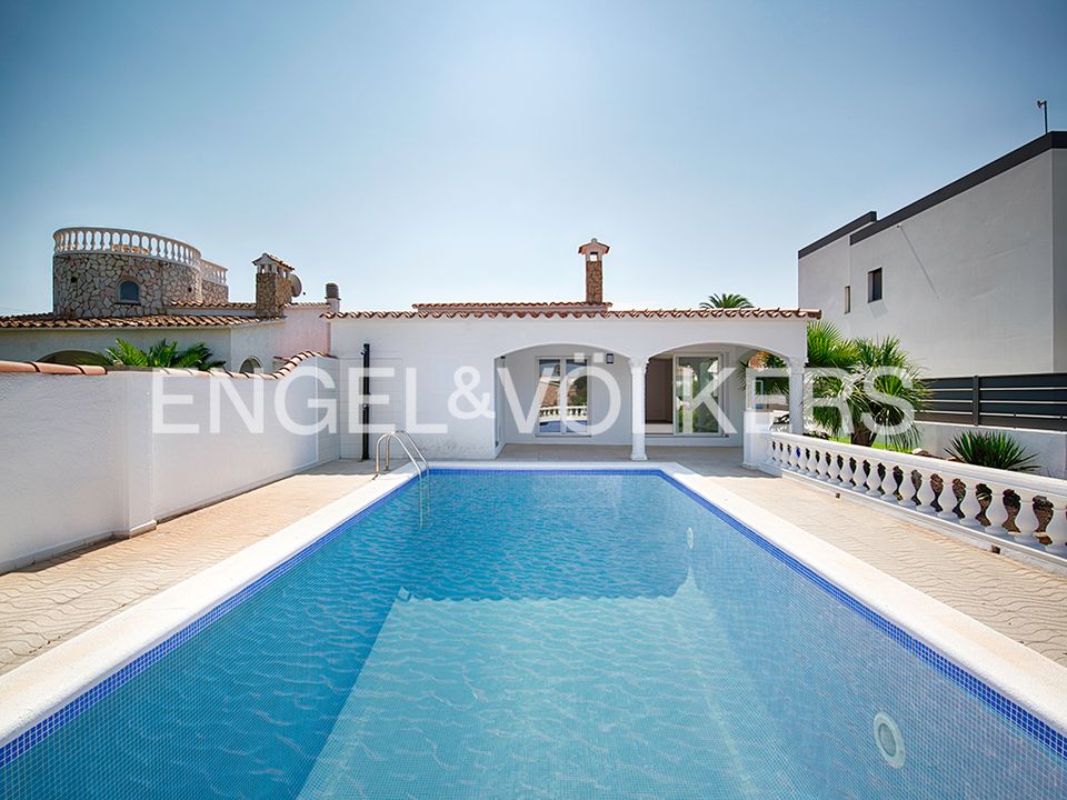 Villa i Empuriabrava, Gerona - foto 3