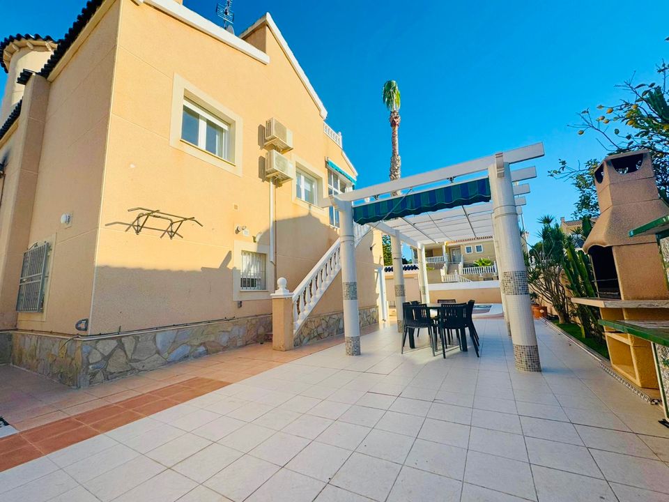 Villa i Orihuela Costa, Alicante - foto 2