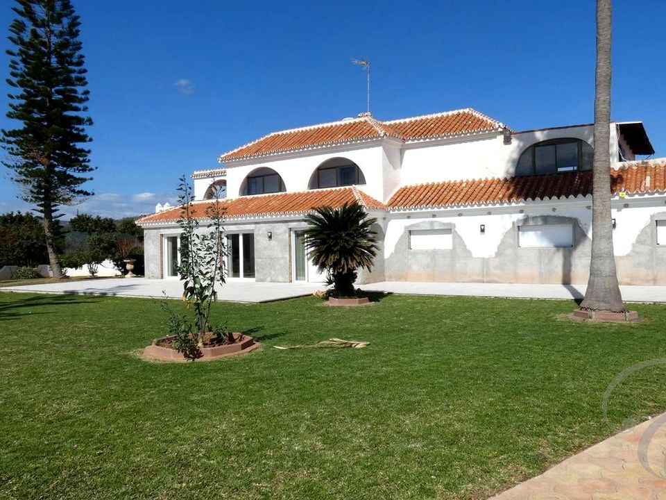 Landejendom i Almayate Alto, Malaga - foto 2