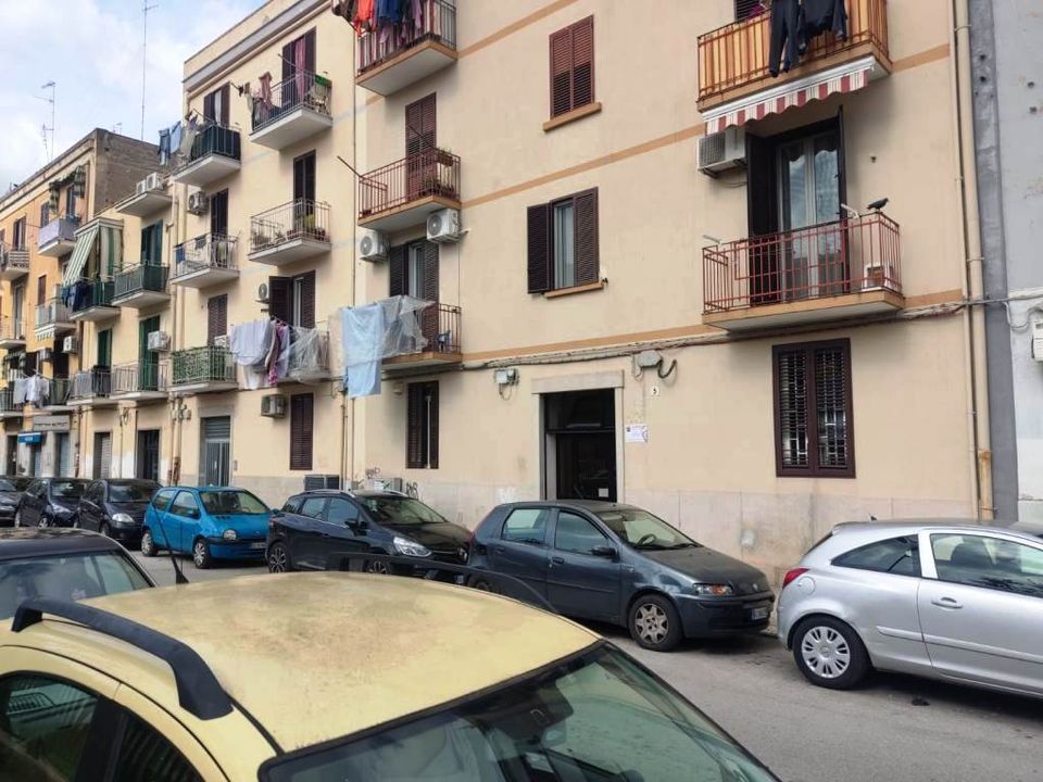 Lejlighed i Bari, Bari - foto 2
