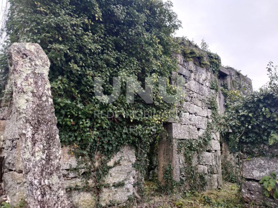 Ruinere i Arcos de Valdevez, Viana do Castelo - foto 2