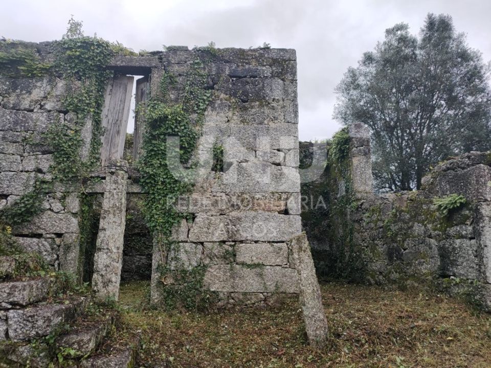 Ruinere i Arcos de Valdevez, Viana do Castelo - foto 3
