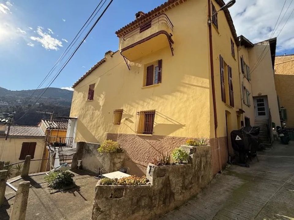 Landejendom i Contes, Alpes-Maritimes - foto 1