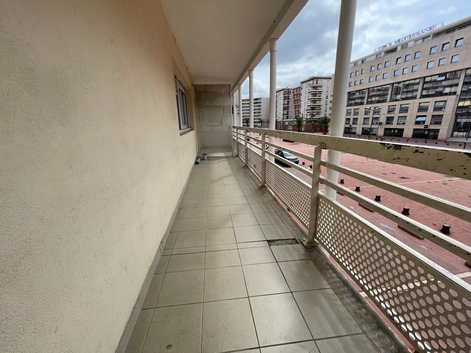 Appartement in Perpignan, Pyrenees-Orientales - foto 1