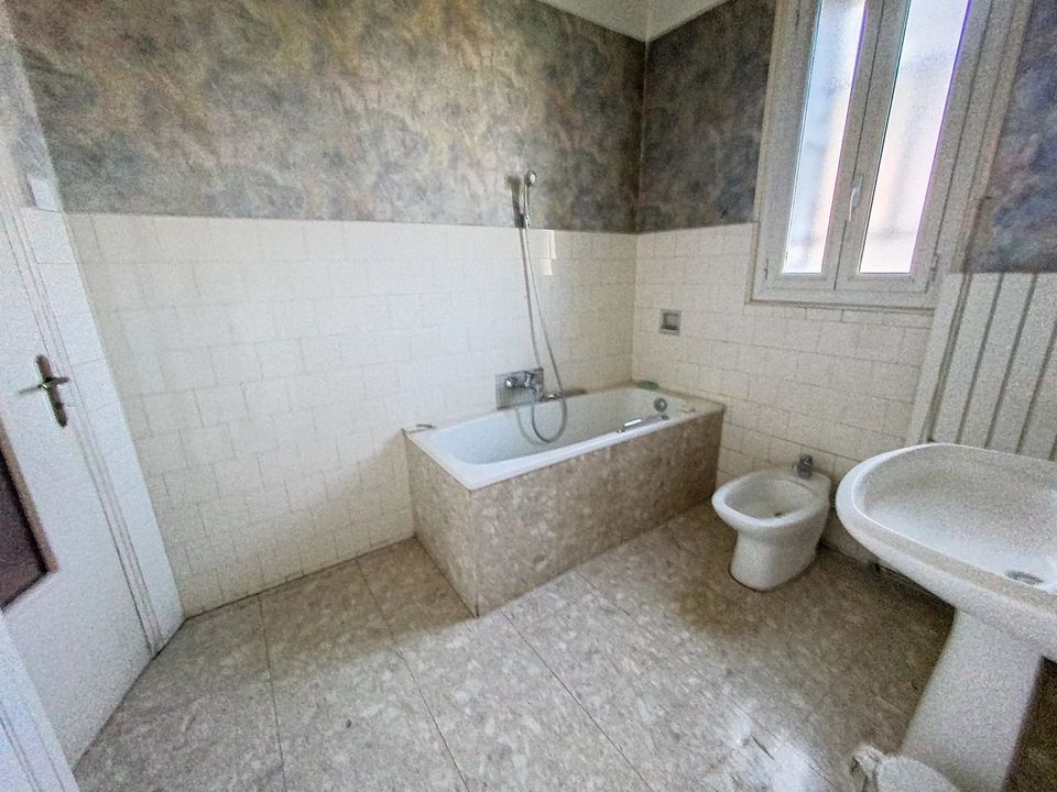 Byhus i Perpignan, Pyrenees-Orientales - foto 5