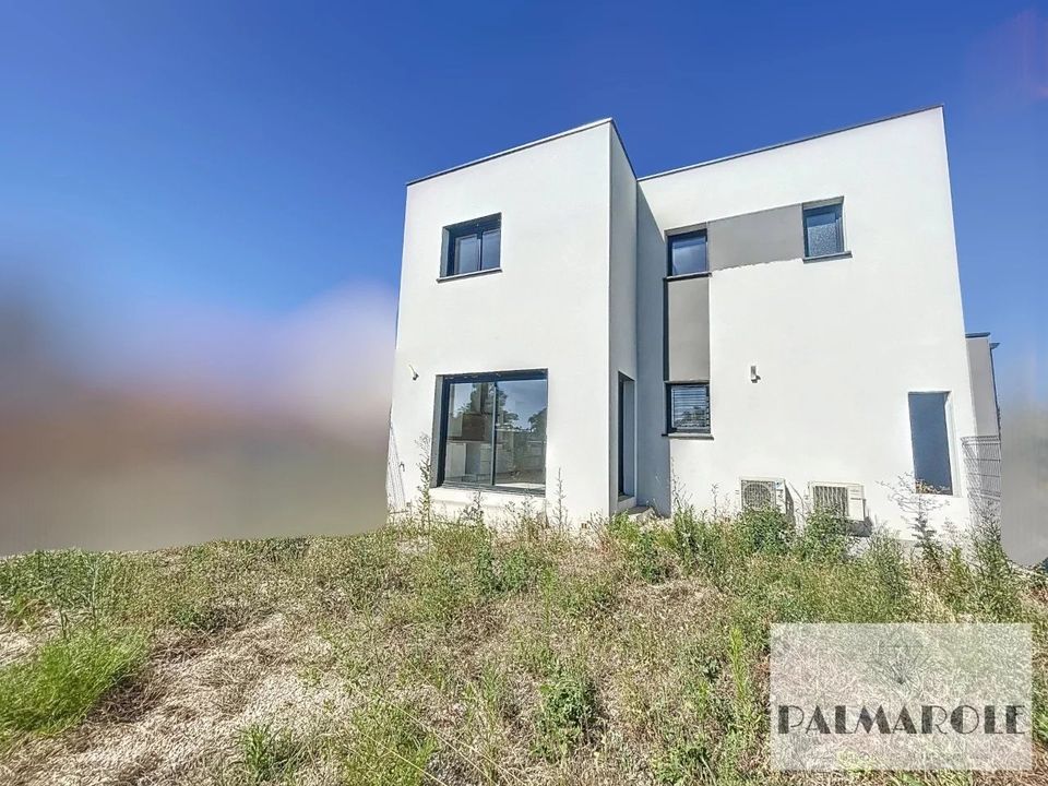 Villa i Perpignan, Pyrenees-Orientales - foto 1