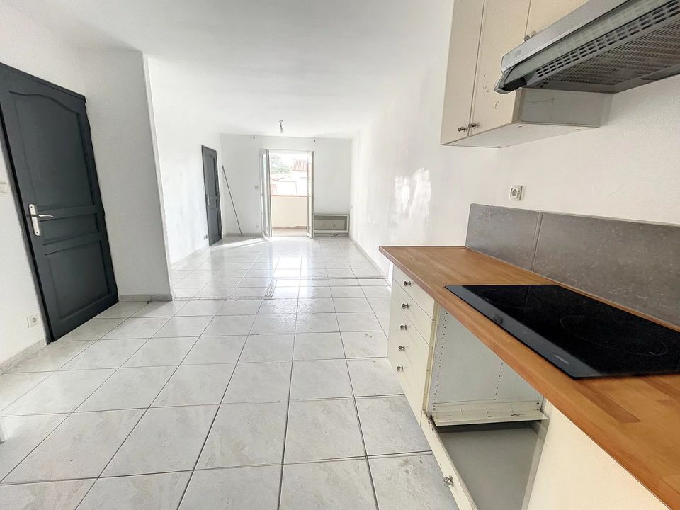 Appartement in Perpignan, Pyrenees-Orientales - foto 1