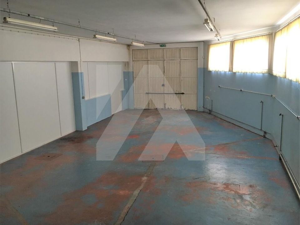 Erhvervsejendom i Oliveira de Azemeis, Aveiro - foto 3