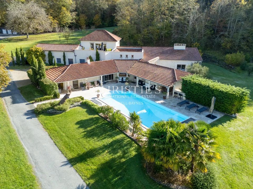 Herregård i Perigueux, Dordogne - bilde 1