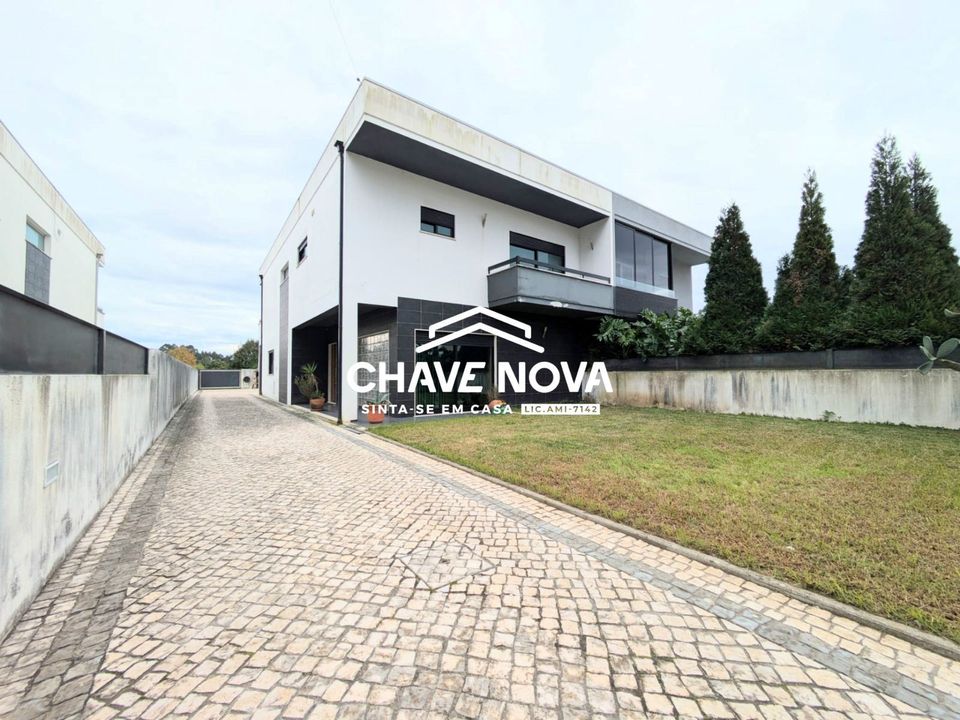 Byhus i Oliveira do Bairro, Aveiro - foto 1