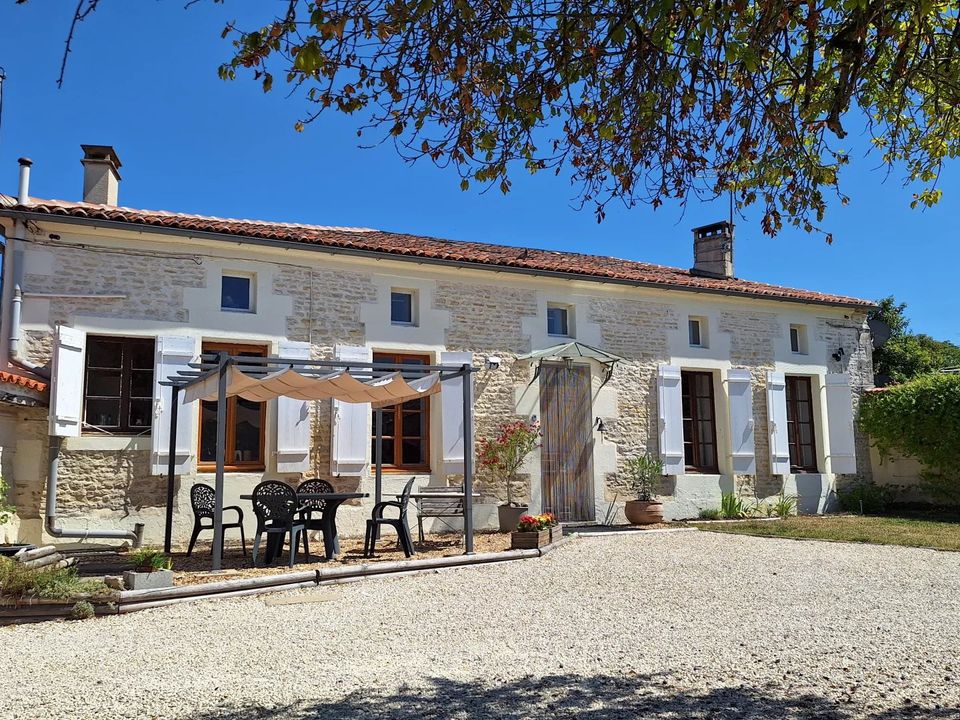 Villa a Massac, Charente-Maritime - foto 1