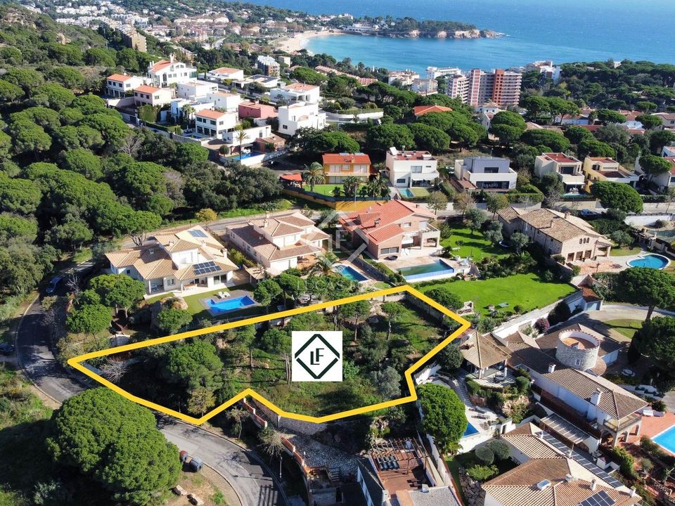Helårsgrund i Sant Feliu De Guixols, Gerona - foto 2