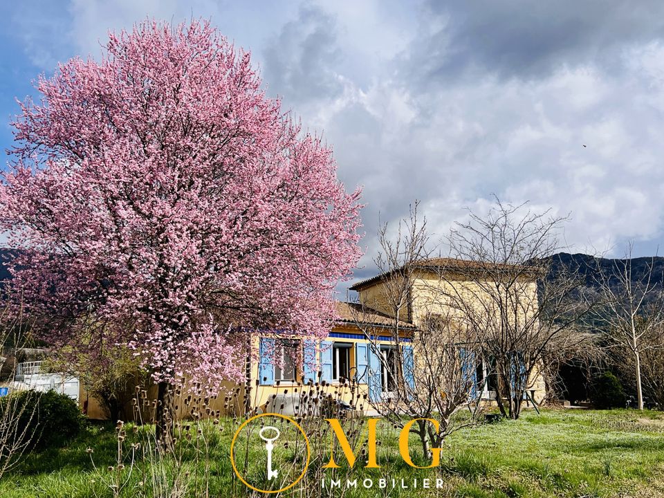 Villa i Sisteron, Alpes-de-Haute-Provence - foto 1