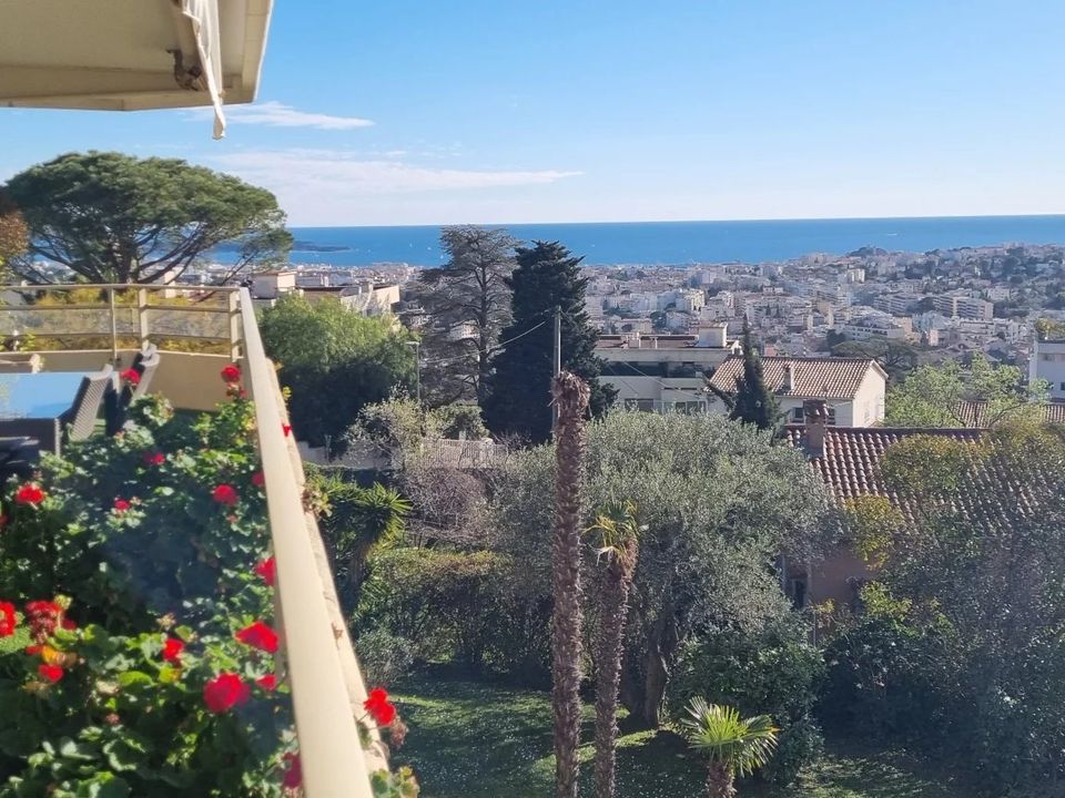 Lejlighed i Le Cannet, Alpes-Maritimes - foto 1