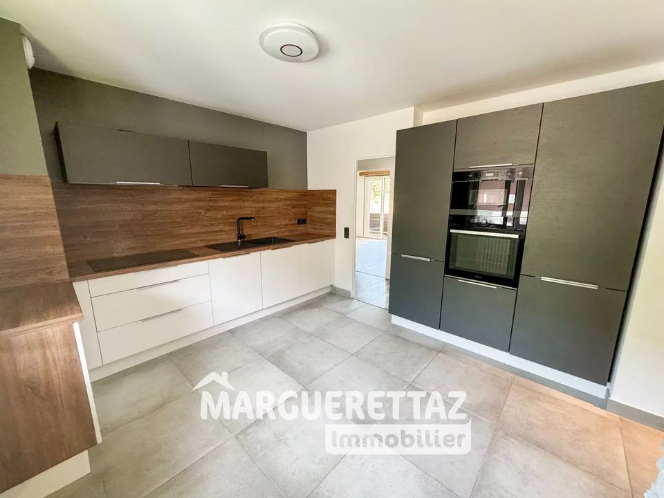 Lejlighed i Saint-Jeoire, Haute-Savoie - foto 1