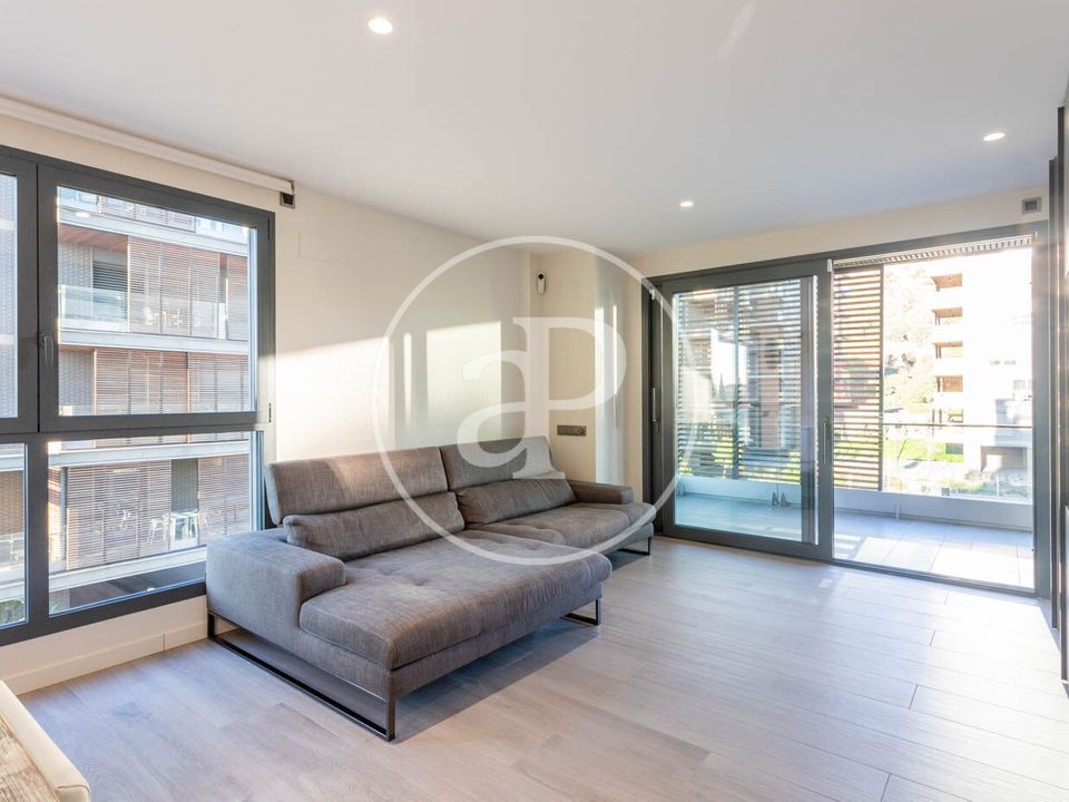 Appartement - Esplugues De Llobregat, Barcelona - photo 3
