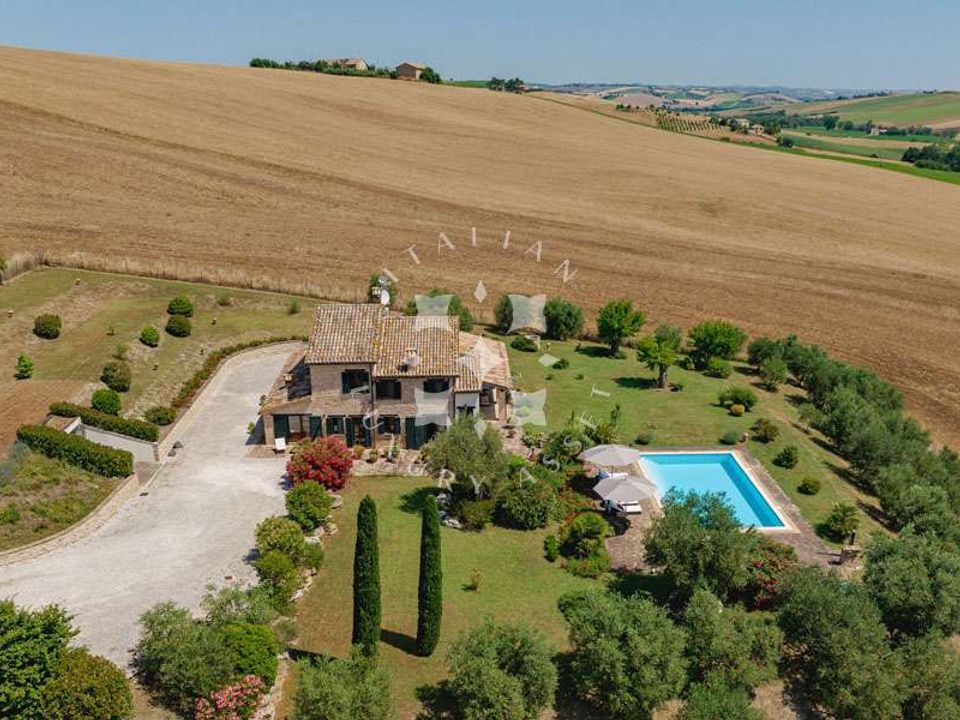 Villa i Arcevia, Ancona - foto 3