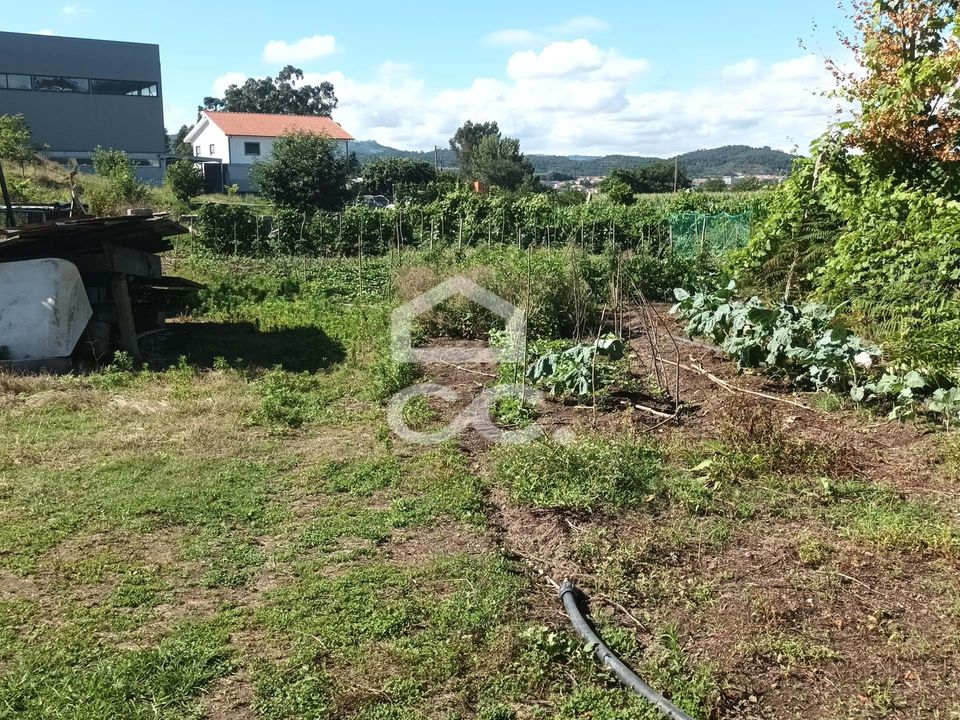 Helårsgrund i Guimaraes, Braga - foto 1
