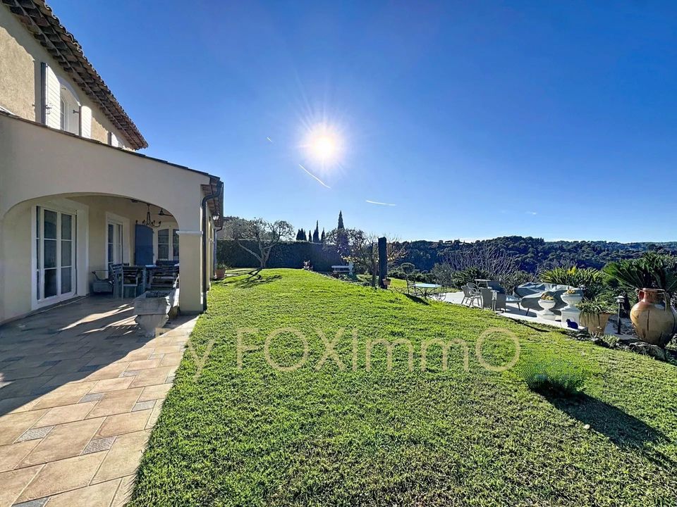 Villa i Villeneuve-Loubet, Alpes-Maritimes - foto 3
