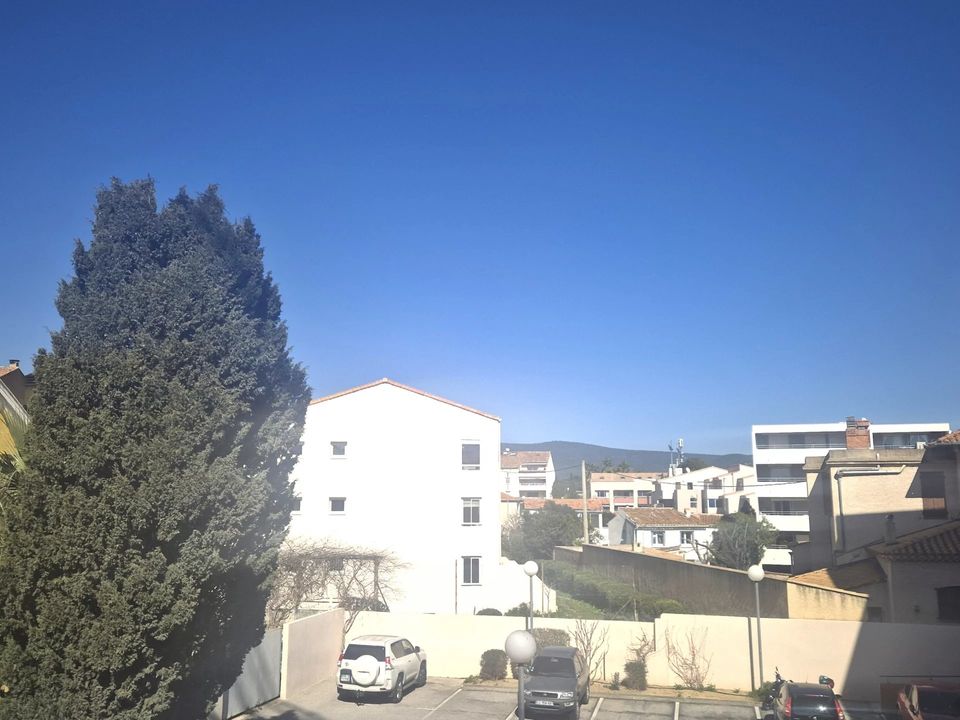 Lejlighed i La Ciotat, Bouches-du-Rhone - foto 4