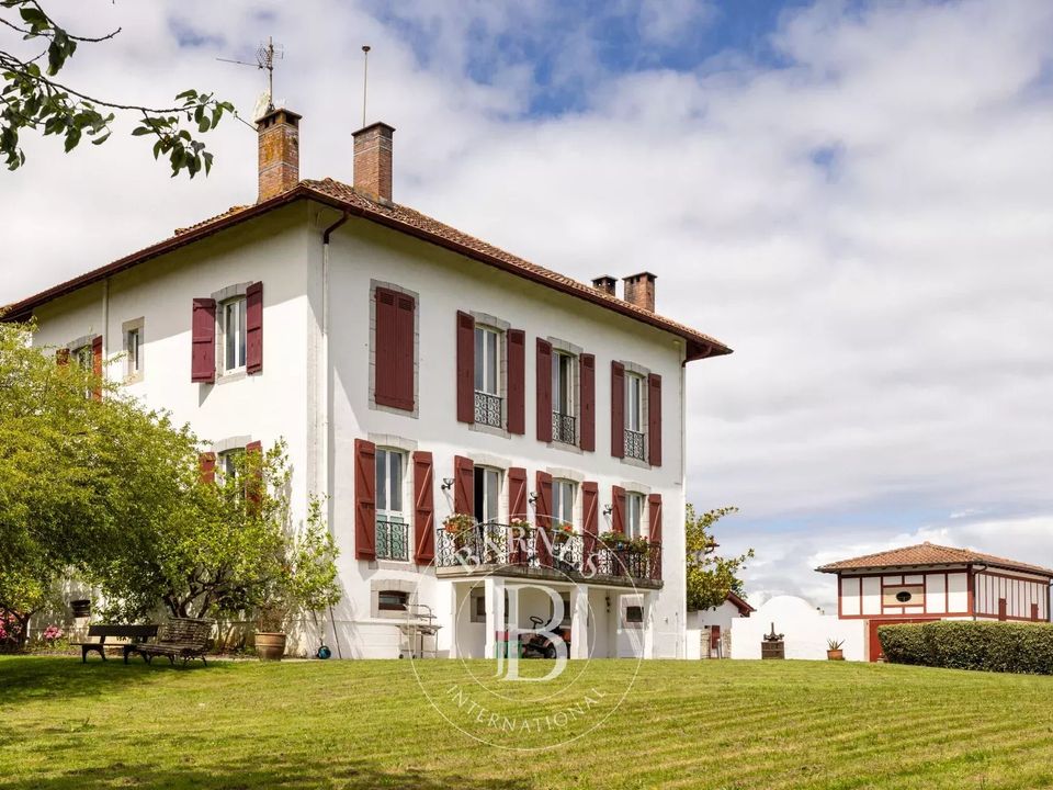 Villa i Urrugne, Pyrenees-Atlantiques - foto 4