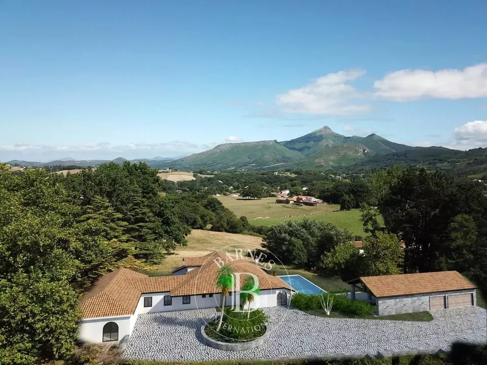 Villa i Urrugne, Pyrenees-Atlantiques - foto 2