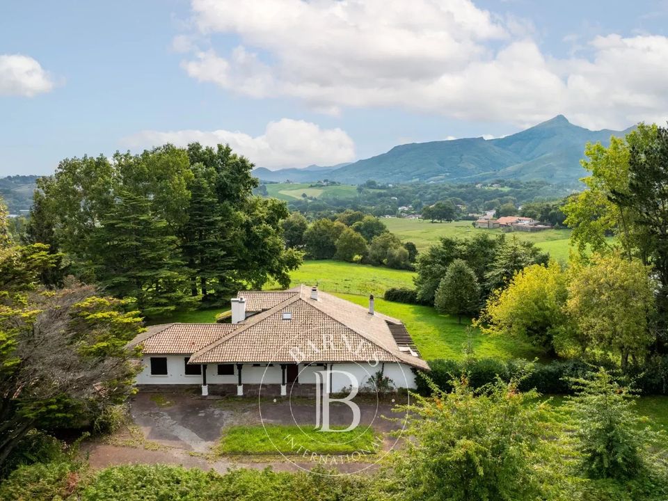 Villa i Urrugne, Pyrenees-Atlantiques - foto 3