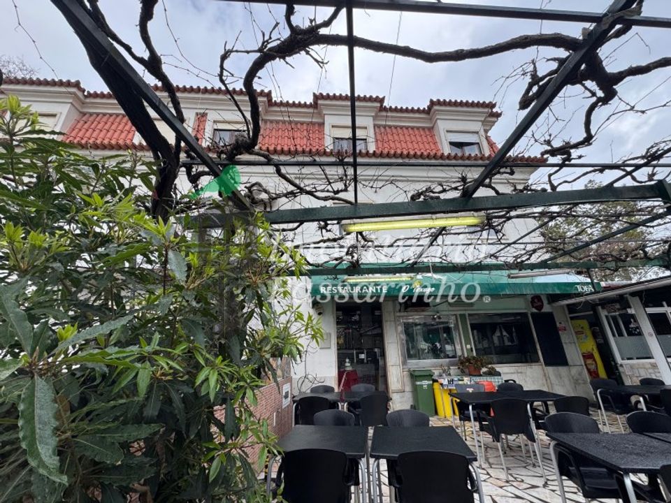Erhvervsejendom i Almada, Setubal - foto 4